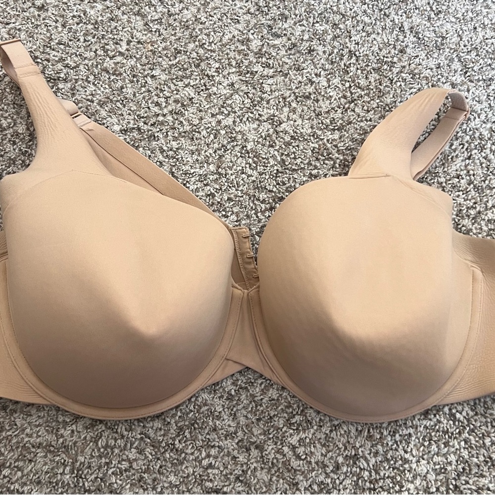 Seamless Nude Bra